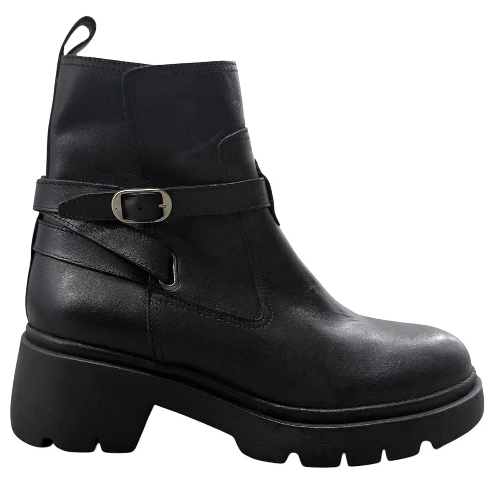 Steve Madden Womens Size 9 Coletta Black Leather Boots Lug Sole‎